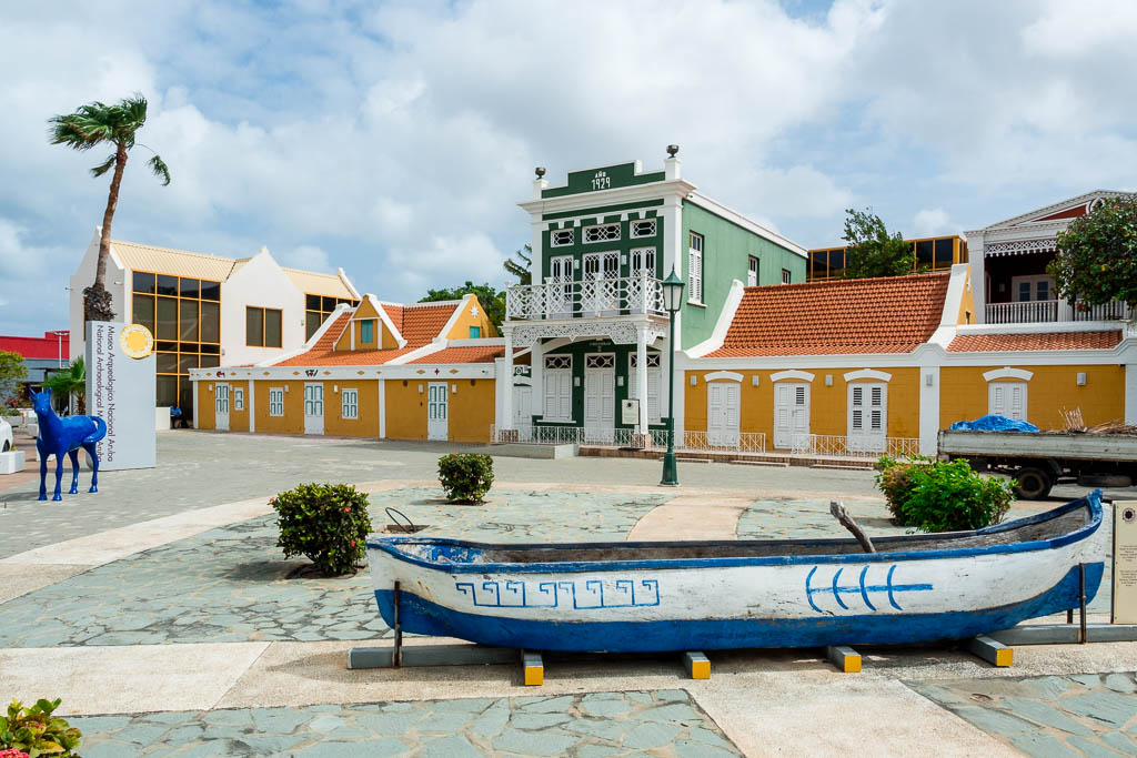 Oranjestad Plaza Museo